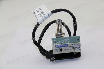 龍工挖掘機(jī)配件限位開(kāi)關(guān)XCJ-102(10A/250V)，龍工挖掘機(jī)原廠(chǎng)配件